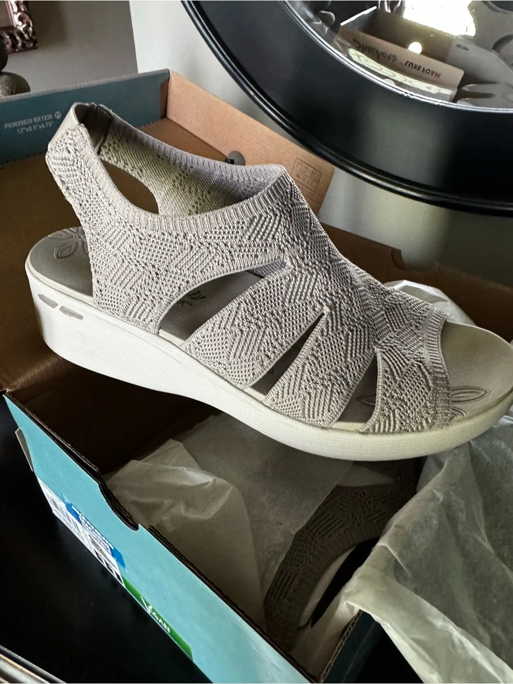 Skechers Pier Lite Memory Maker Knit Platform Wedge Sandal in Taupe NWT
